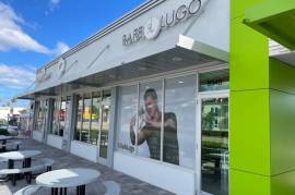 Commercial Shopping Centre For Sale in Miami Florida