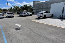 Commercial Shopping Centre For Sale in Miami Florida