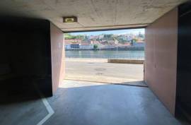 Luxury 2 Bed Apartment for Sale in Vila Nova de Gaia Porto