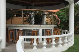 Luxury 8 Bed Villa For Sale in Ocho Rios