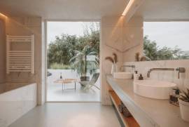 Luxury 4 Bed Villa For Sale in Lagos Algarve