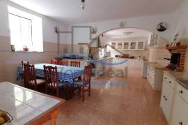 Excellent 6 Bedroom House for Sale in Alenquer Lisbon