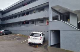 Stunning 2 Bedroom Apartment For Sale in Durban South