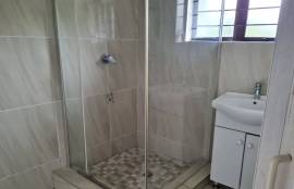 Stunning 2 Bedroom Apartment For Sale in Durban South