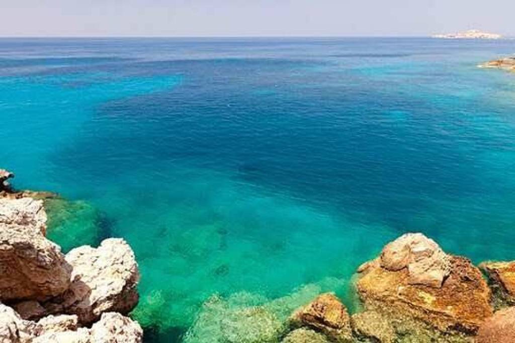 5 Excellent Plots of Land For Development For Sale in Karpass Peninsula North