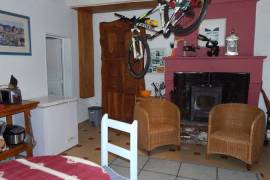 Stunning 4 bed Villa With Separate 3 bed Gite For Sale in Combiers Charente