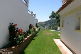 Luxury 5 Bed Country Villa / Finca For Sale Casares Malaga Andalucia