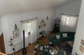 Luxury 4 Bed Villa For Sale in Porto