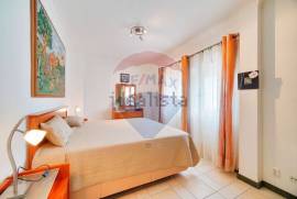 Stunning 3 Bed Apartment For Sale in Colares Sintra