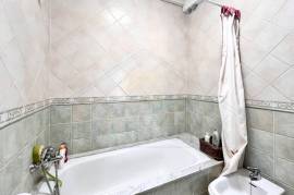 Superb 2 Bed Apartment For Sale in Playa Blanca Lanzarote