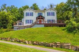 Luxury 5 bed House For Sale in Stewartsville New Jersey