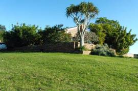 Excellent 4 Bed Property for Sale in Bathurst Eastern Cape South