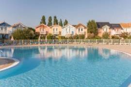 Superb 2 Bed Leaseback For Sale in Residence Le Domaine de