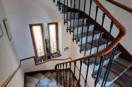Superb And Unique Bourgeoise Home With Its Gardian Home On A 595 M2 Plot With Pool.