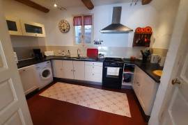 Beautiful Village House With 155 M2 Of Living Space, Garage, Stable And Terrace With Views.
