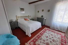 Beautiful Village House With 155 M2 Of Living Space, Garage, Stable And Terrace With Views.