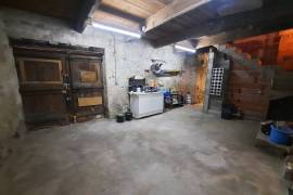 Nice Village House With 82 M2 Of Living Space, Cellar Of 50 M2, Roof Terrace And Attic.