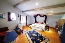 Former Farm/wine Making Property Offering 2 Accomodations Of 560 M2 And 100 M2 On 3.5 Hectares.