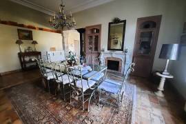 Former Farm/wine Making Property Offering 2 Accomodations Of 560 M2 And 100 M2 On 3.5 Hectares.