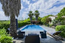 In A Quiet Location, Villa With 5 Bedrooms On 5105 M2 Buildable Land With Pool And Views