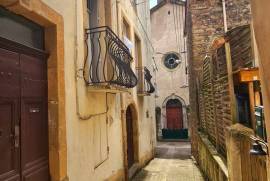Character Village House With 3 Bedrooms, Terrace, Cellar And Convertible Attic