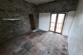 Stone Village House With 70 M2 Of Living Space, Studio Of 25 M2, Terrace And Small Garden.