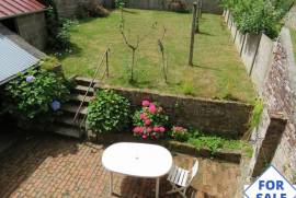 Solid Stone Cottage with Nice Garden