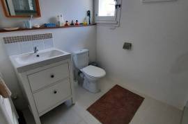 Village House To Refresh With Terrace And Cellars, Workshops