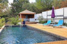 Detached House with Swimming Pool and Three Guest Gites