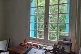 Detached Villa with Apartment and Lovely Garden