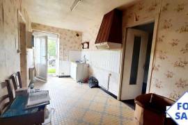 Habitable Country House to Renovate