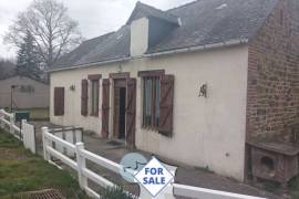 Detached Country House with Open View