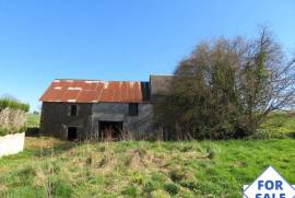 Countryside Barn for Full Renovation