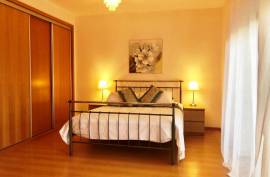 SOLD - MORE NEEDED! Gorgeous 3+2 Bed Townhouse with Pool & Garage Ref 313