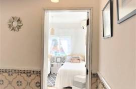 SOLD - MORE NEEDED! Beachside 2 Bed Apartment REF 201