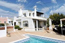 SOLD! Congratulations to the new owners SEA VIEW VILLA Ref 301