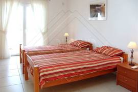 OCEAN VIEW MANSION Ref 496