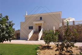 OCEAN VIEW MANSION Ref 496