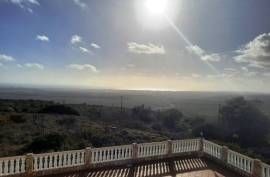 OCEAN VIEW MANSION Ref 496