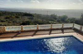 OCEAN VIEW MANSION Ref 496