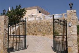 OCEAN VIEW MANSION Ref 496