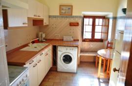 Investment Opportunity Two Independent Properties! Ref 296