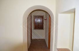 Investment Opportunity Two Independent Properties! Ref 296