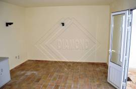 Investment Opportunity Two Independent Properties! Ref 296