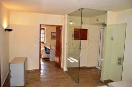 Investment Opportunity Two Independent Properties! Ref 296