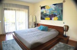 Beautiful 2 Bedroom Vilamoura Apartment within 5 mins to beach. Ref 204