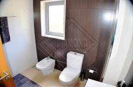 Beautiful 2 Bedroom Vilamoura Apartment within 5 mins to beach. Ref 204