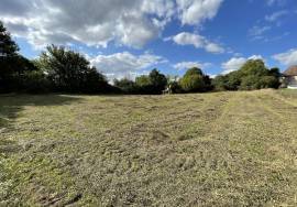 Terrain constructible dans le bourg