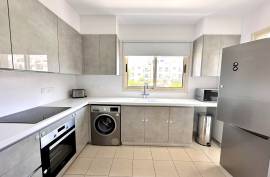 Beautiful 3 Bedroom Apartment - Universal, Kato Paphos