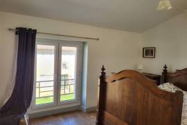 For Sale, Farmhouse on the Outskirts of Availles Limouzine